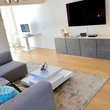 Nyhavn 31e Apartment